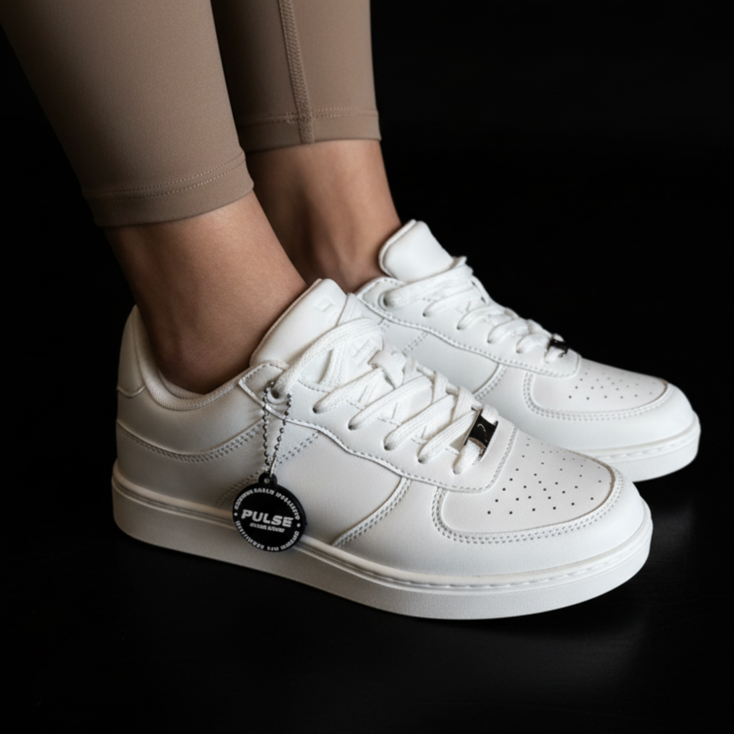[FLOW WHITE] Unisex Low-Top White Dance Sneakers