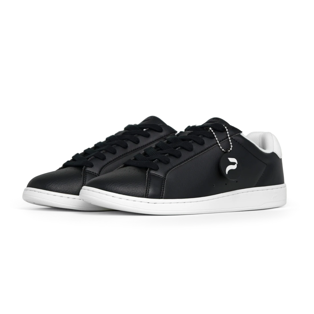Nova Fox dance sneaker, front three-quarter pair